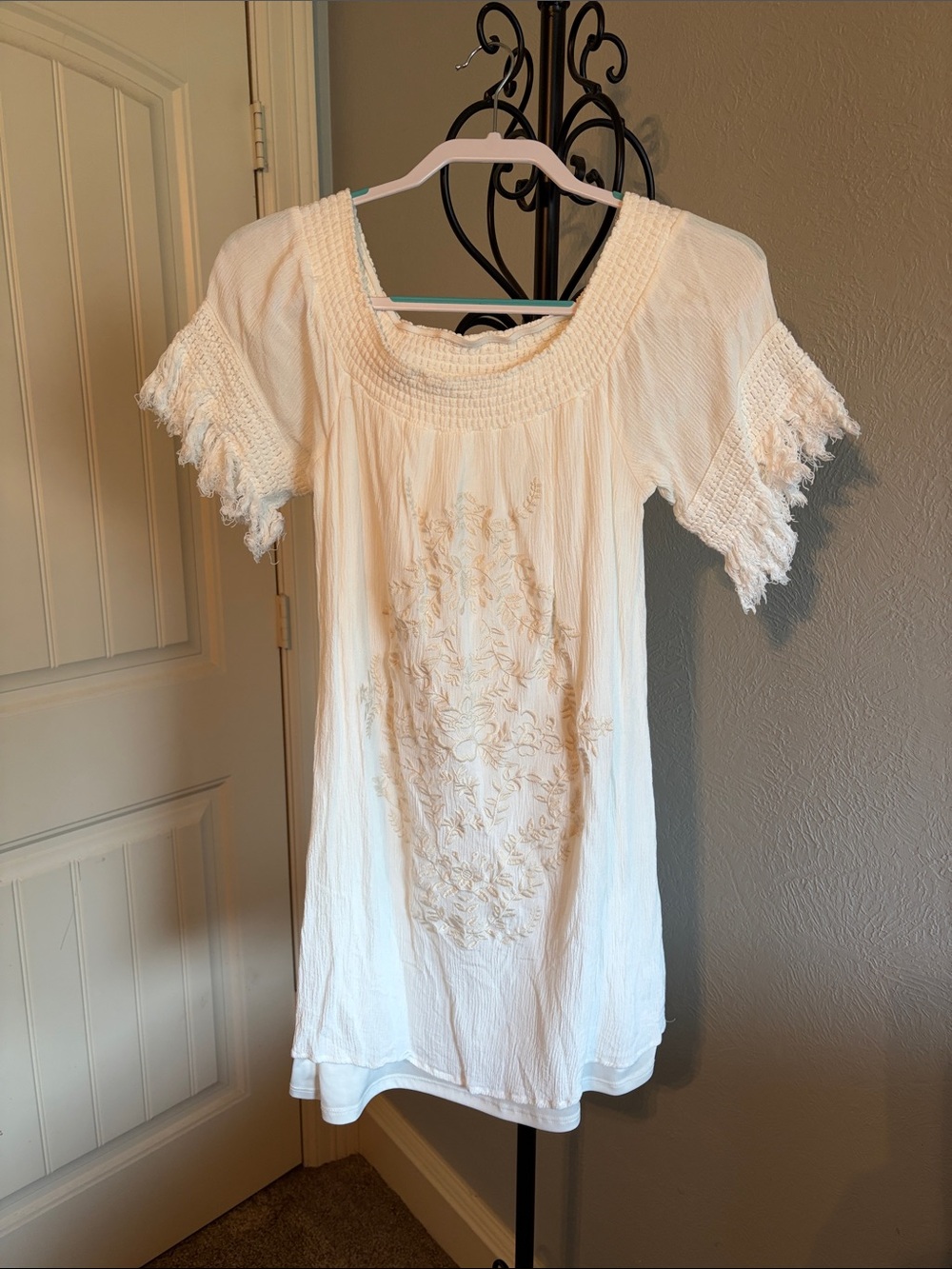 Xhilaration White Embroidered Boho Tunic Dress